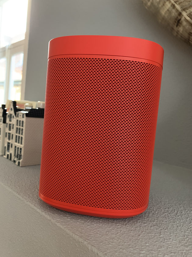 Sonos one best sale hay red