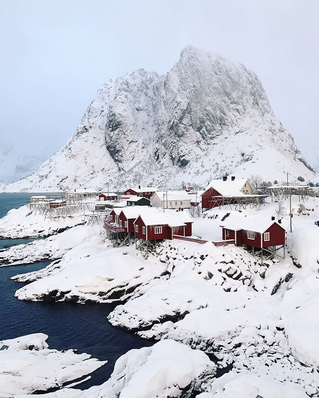 <i>Hamnoy, Norway. Snow + Fishing Cottages = Win.</i>