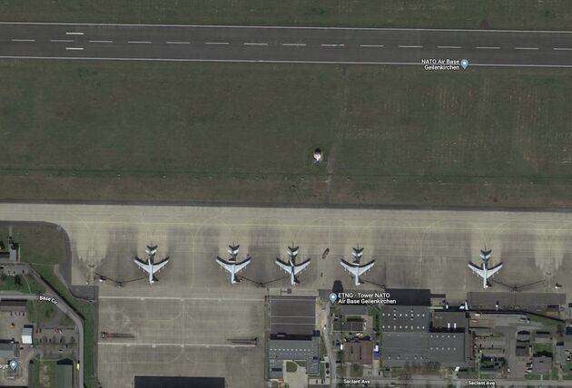De NATO AWACS-basis in Teveren is al jaren in volle glorie op Google maps te zien.