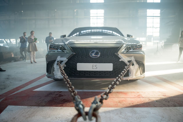 3 x Lexus : Bedacht door AI