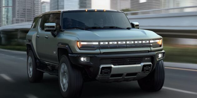 De eerste elektrische SUV uitvoering van de Hummer verschijnt begin 2023.