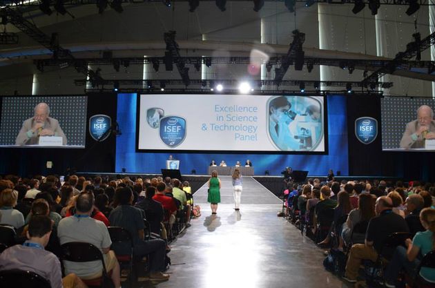 ISEF2015 INTEL Paneldiscussie: vragen van finalisten voor de nobelprijs winnaars